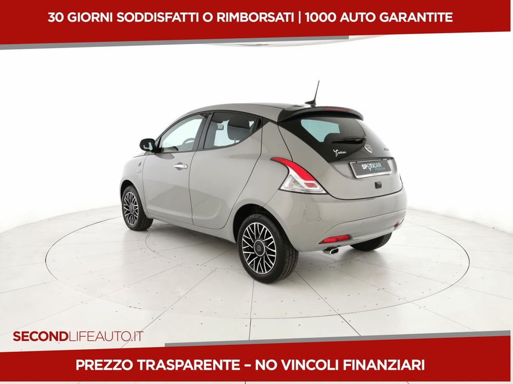 Lancia Ypsilon usata a Chieti (3)