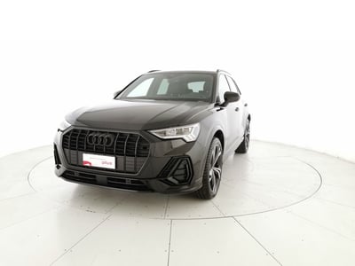Audi Q3 35 2.0 tdi Identity Black s-tronic del 2025 usata a San Salvo