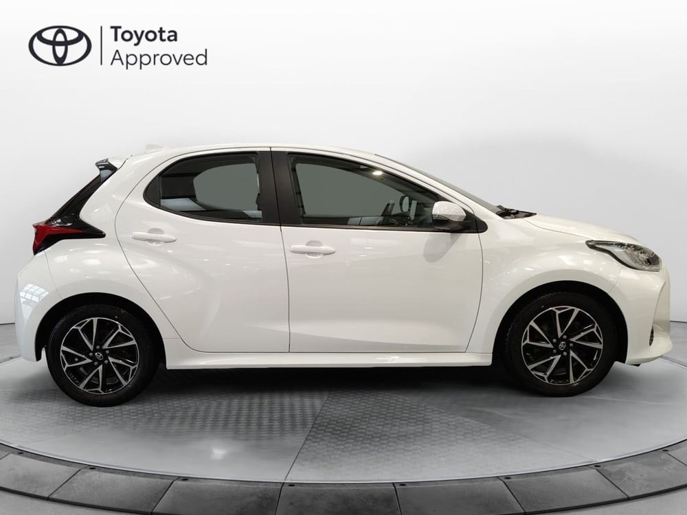 Toyota Yaris usata a Roma (17)