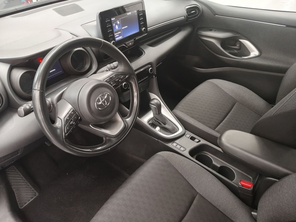 Toyota Yaris usata a Roma (12)