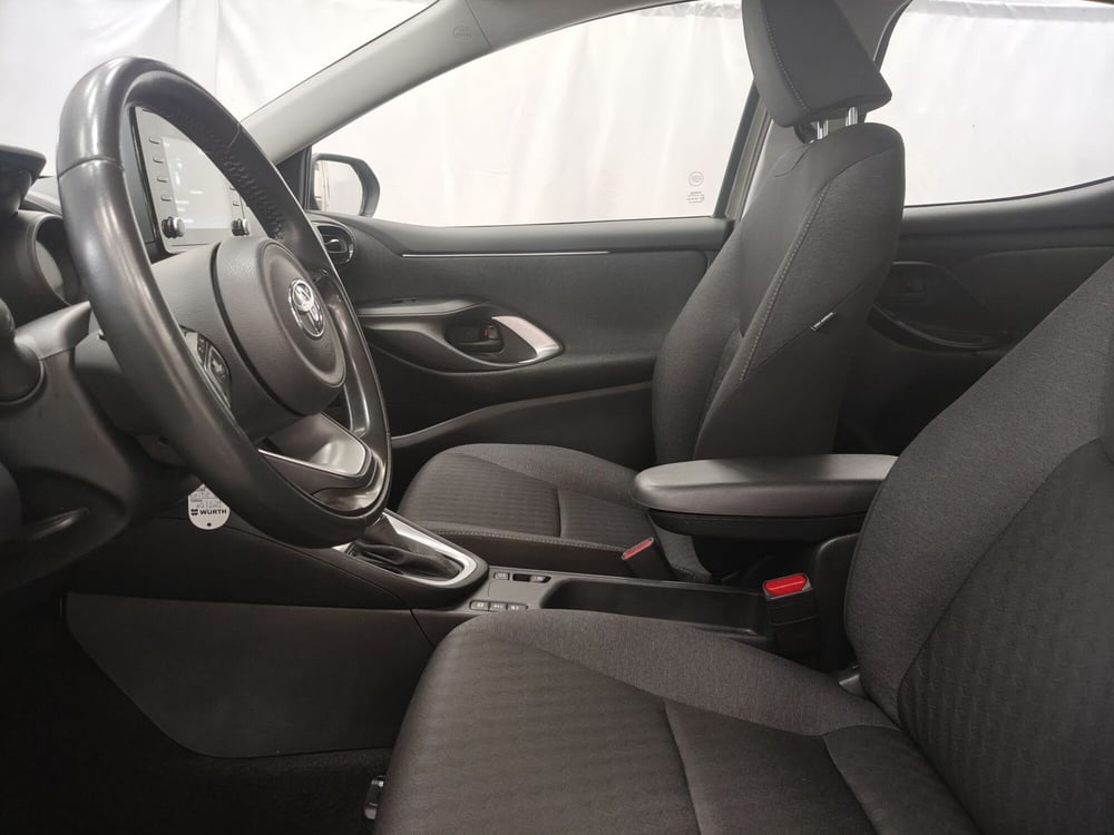 Toyota Yaris usata a Roma (14)