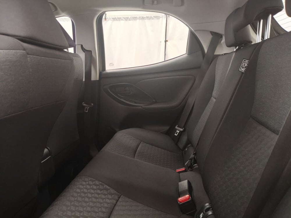 Toyota Yaris usata a Roma (15)