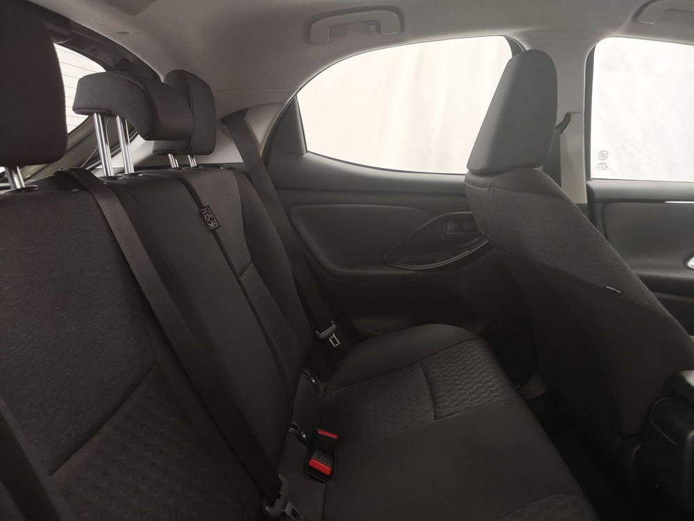 Toyota Yaris usata a Roma (8)