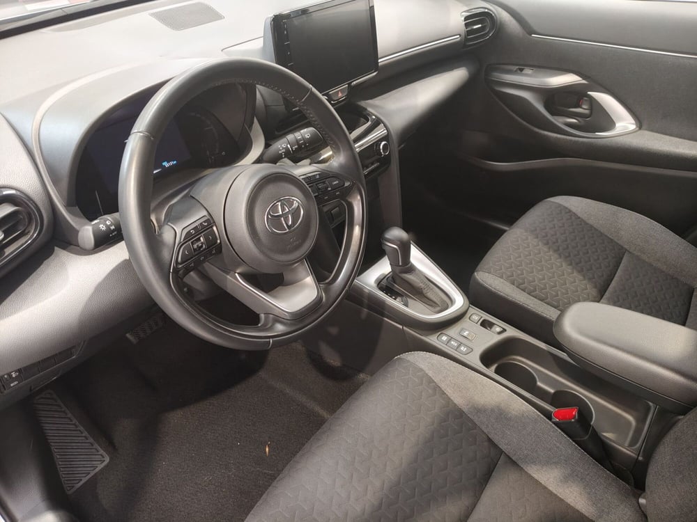 Toyota Yaris Cross usata a Roma (12)