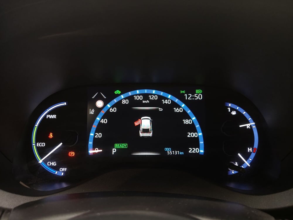 Toyota Yaris Cross usata a Roma (16)