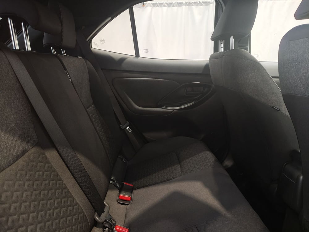 Toyota Yaris Cross usata a Roma (8)