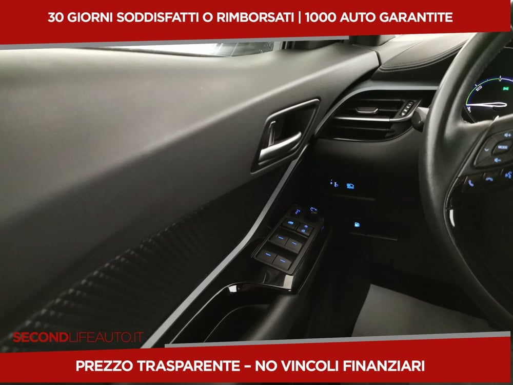 Toyota Toyota C-HR usata a Chieti (18)