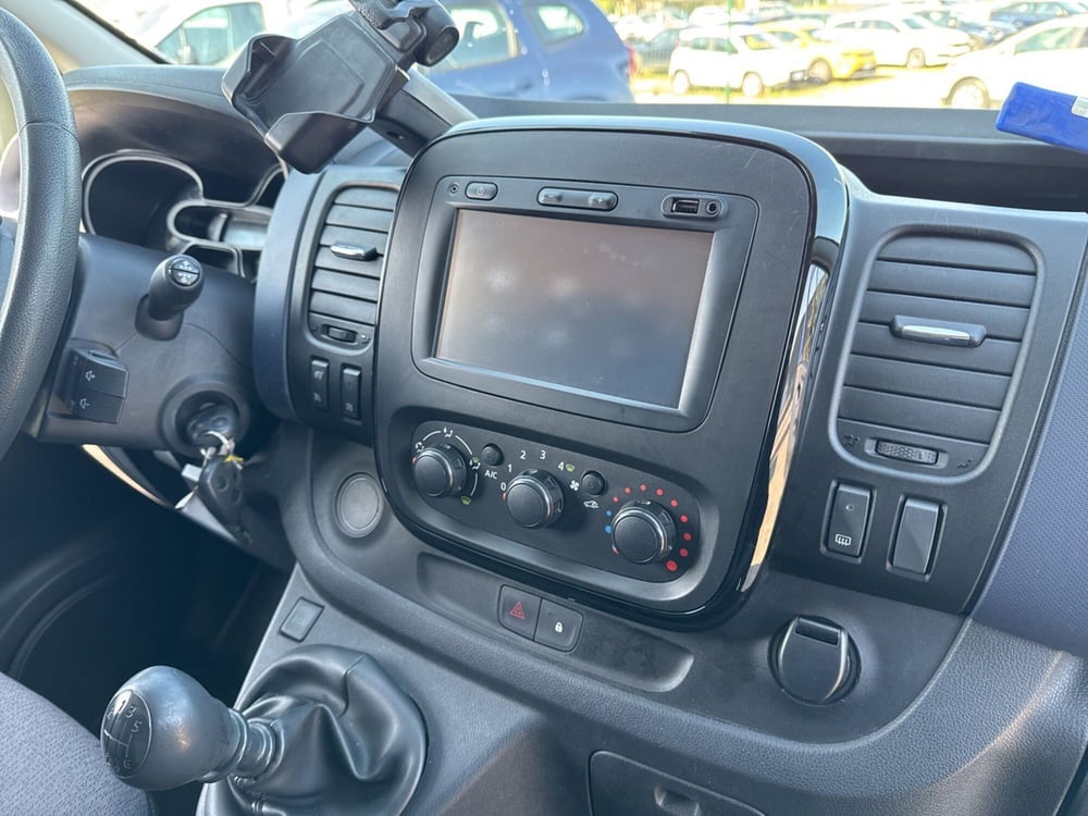 Opel Vivaro Telaio usata a Bologna (18)