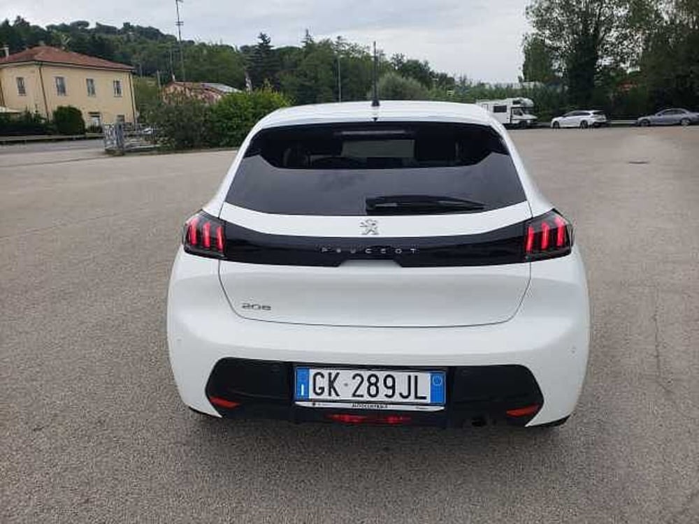 Peugeot 208 usata a Pesaro-Urbino (5)
