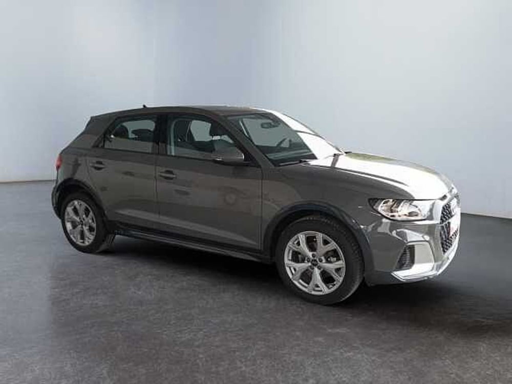 Audi A1 allstreet usata a Lucca (2)