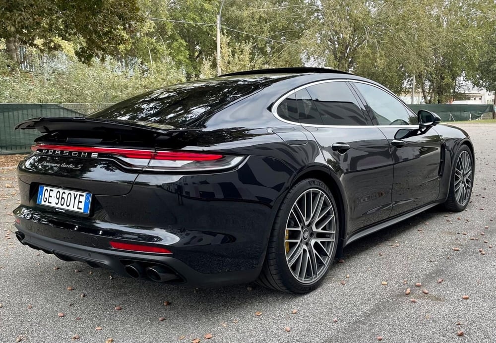 Porsche Panamera usata a Bologna (16)