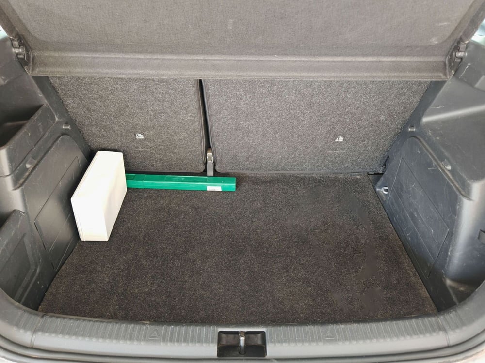 Skoda Fabia usata a Palermo (16)