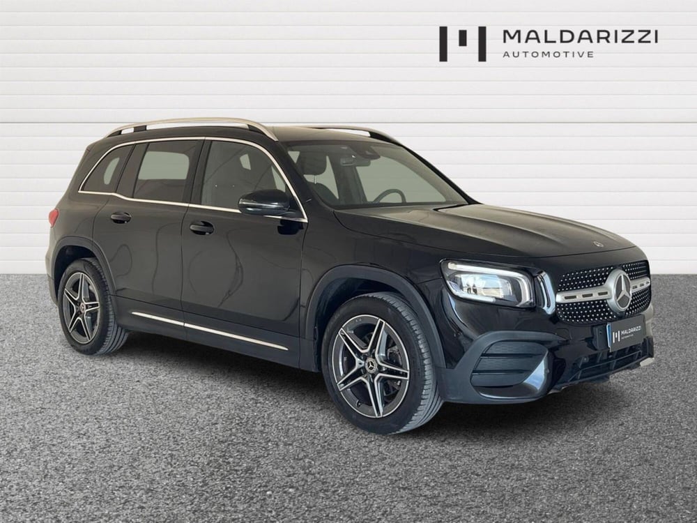 Mercedes-Benz GLB usata a Bari