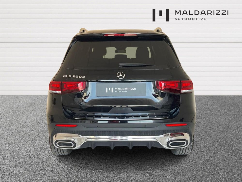 Mercedes-Benz GLB usata a Bari (3)