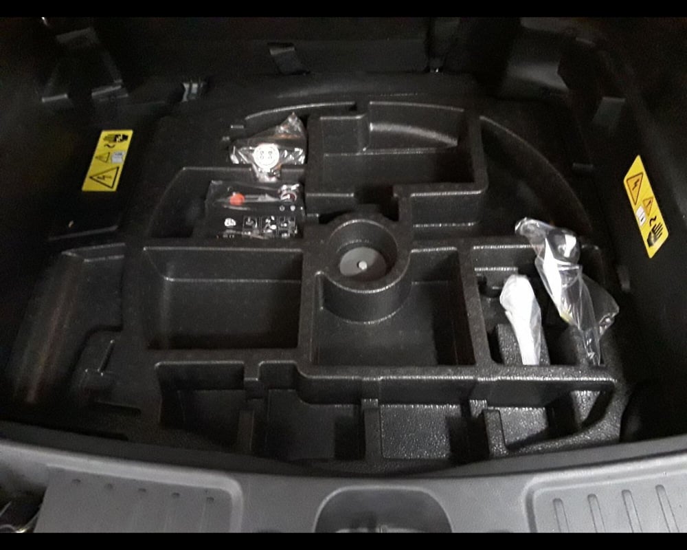Jeep Compass usata a Teramo (16)