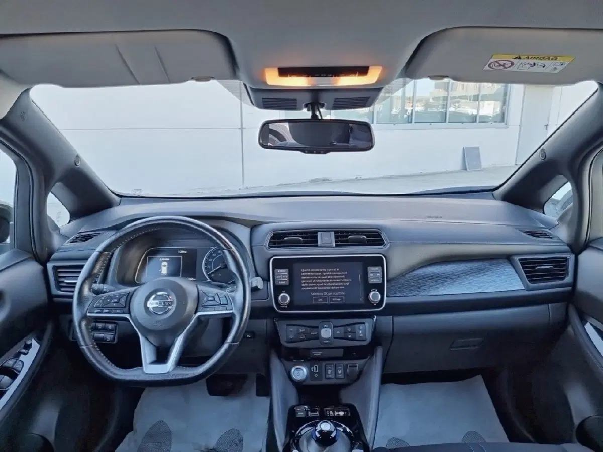 Nissan Leaf usata a Teramo (8)