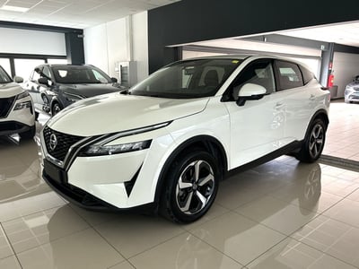 Nissan Qashqai 1.3 mhev N-Connecta 2wd 140cv del 2022 usata a Ferrara