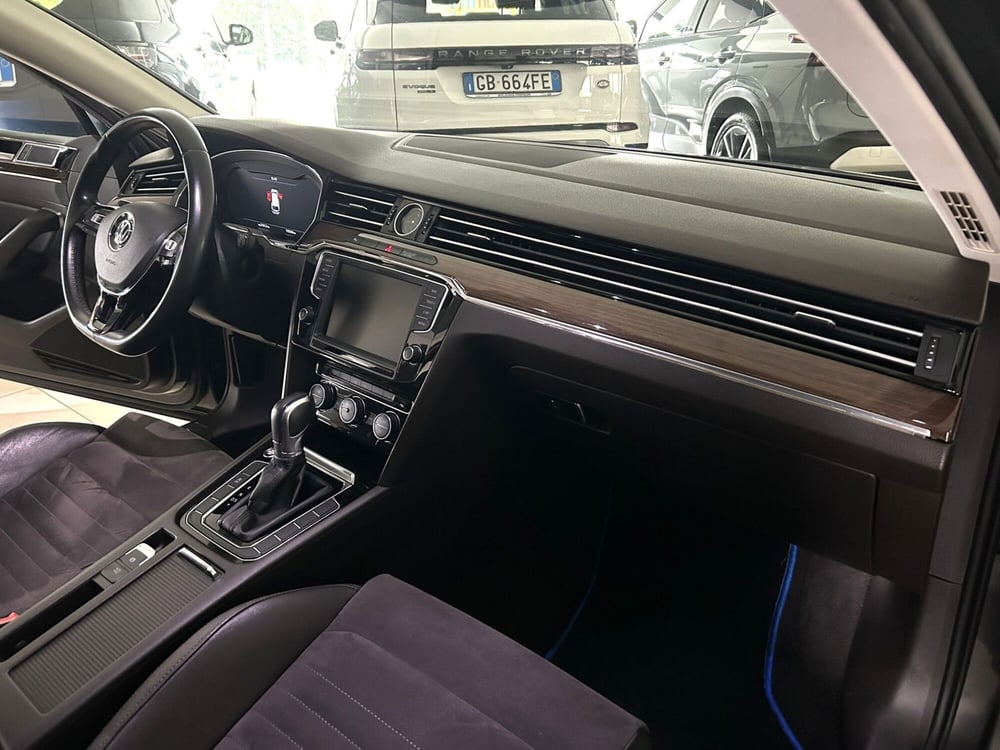 Volkswagen Passat Variant usata a Ferrara (13)