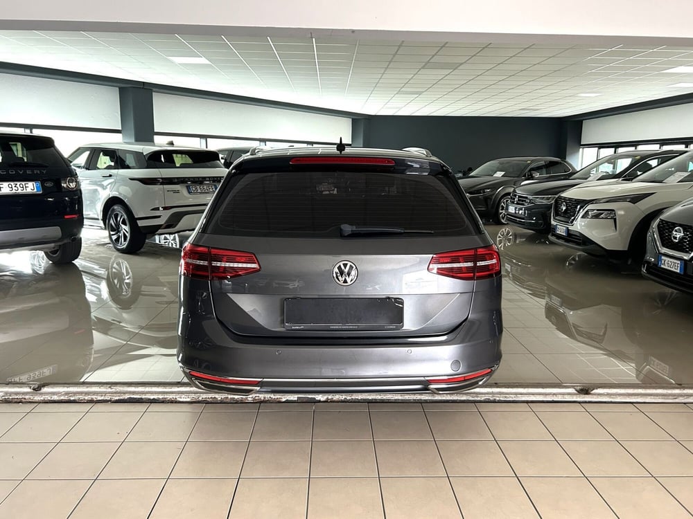 Volkswagen Passat Variant usata a Ferrara (5)