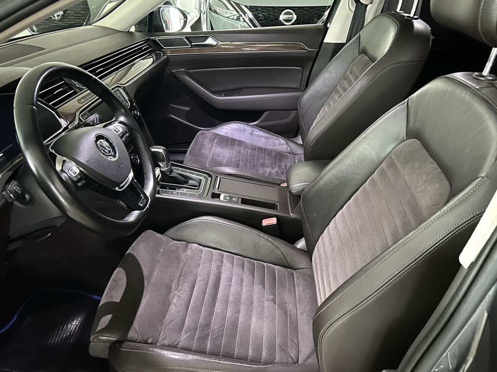 Volkswagen Passat Variant usata a Ferrara (8)