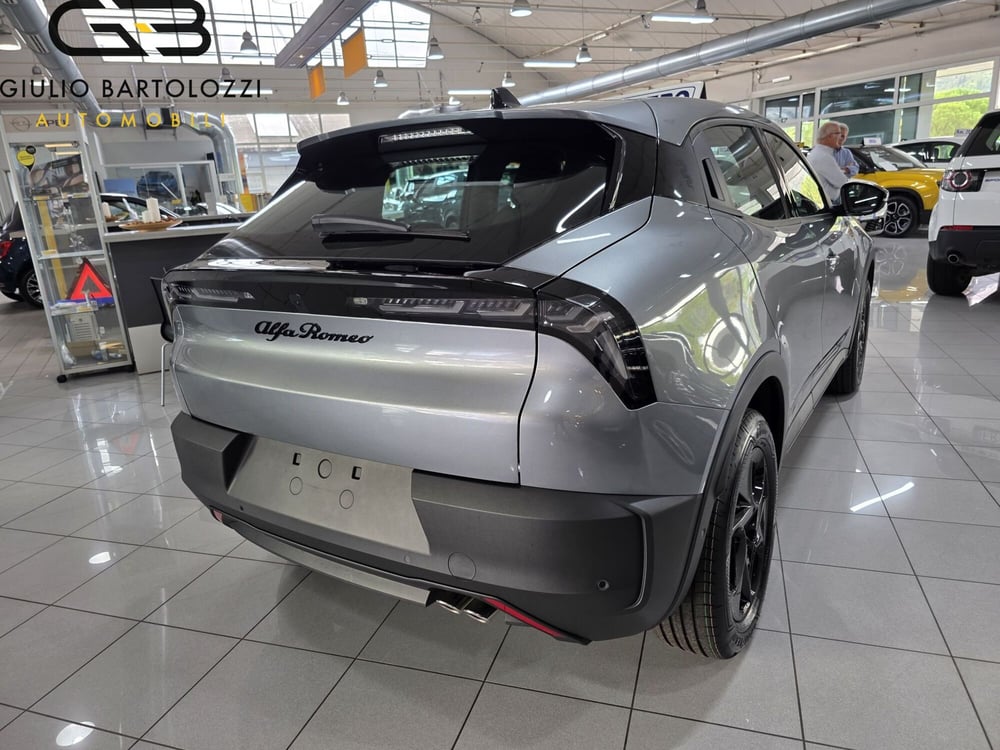 Alfa Romeo Junior nuova a Prato (4)