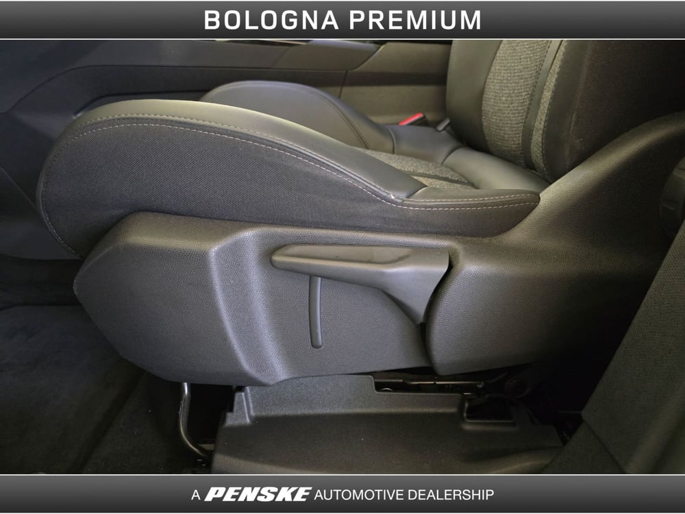 Peugeot 5008 usata a Bologna (15)