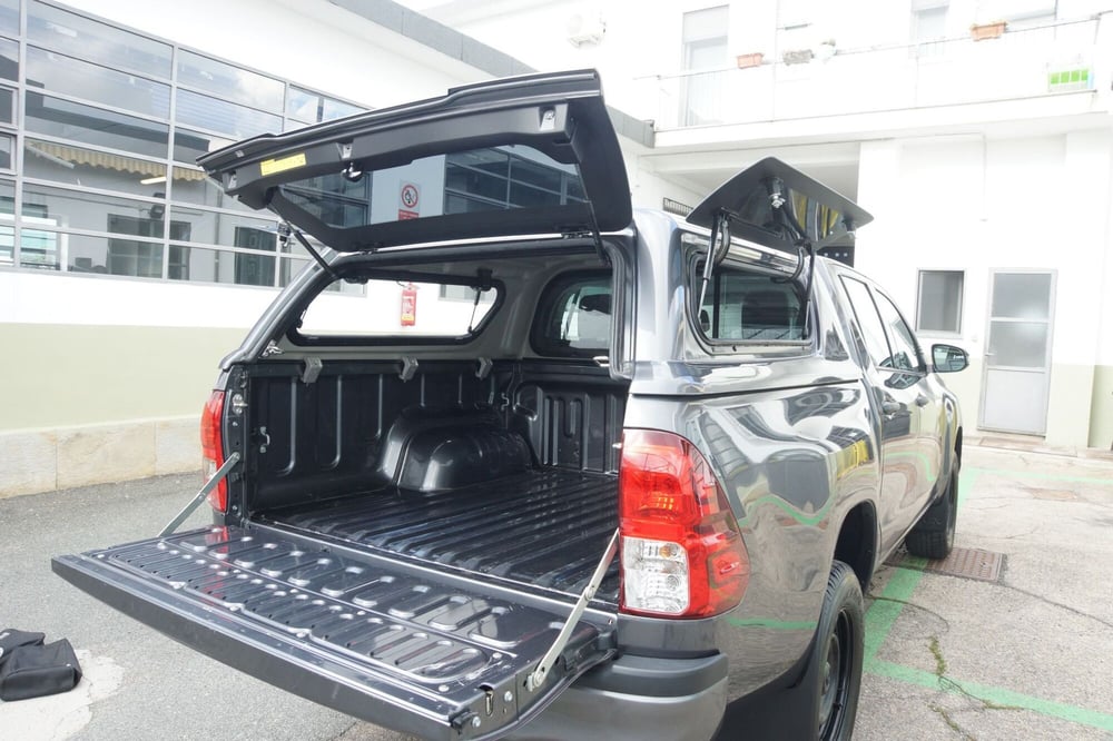 Toyota Hilux usata a Torino (10)
