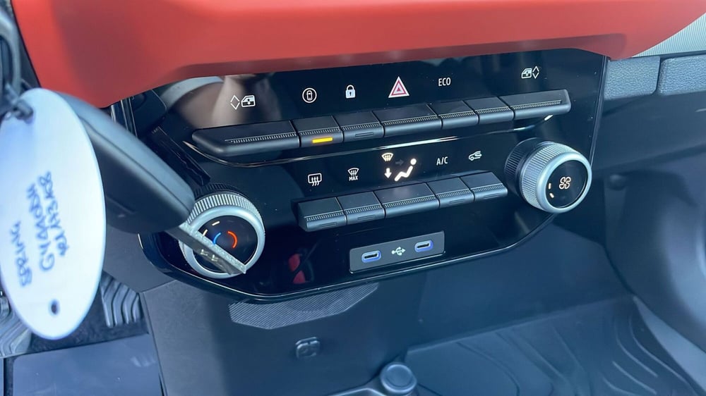 Dacia Spring usata a Treviso (12)