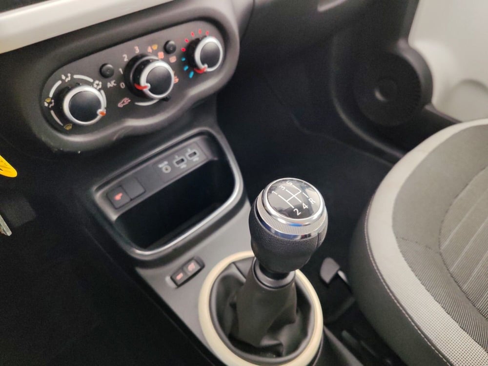 Renault Twingo usata a Massa-Carrara (10)