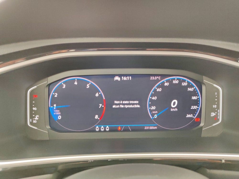 Volkswagen T-Roc usata a Massa-Carrara (14)