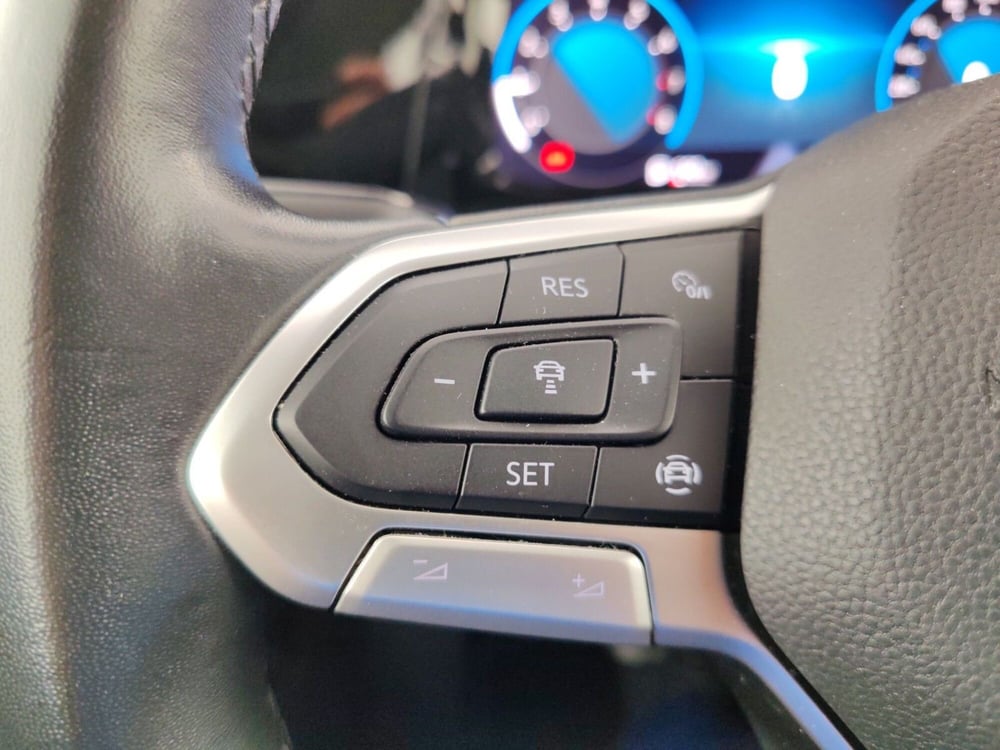 Volkswagen Golf usata a Massa-Carrara (15)
