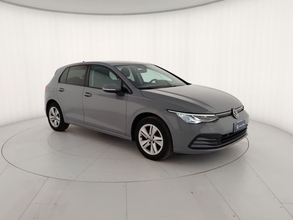 Volkswagen Golf usata a Massa-Carrara (4)