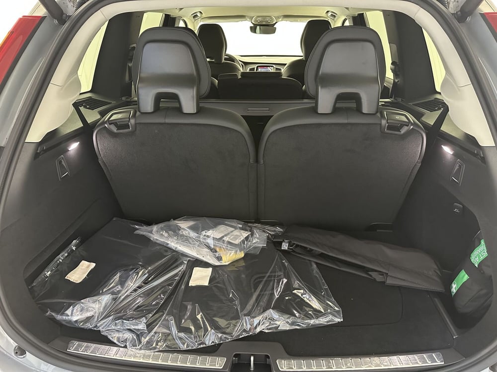 Volvo XC90 nuova a Bergamo (11)