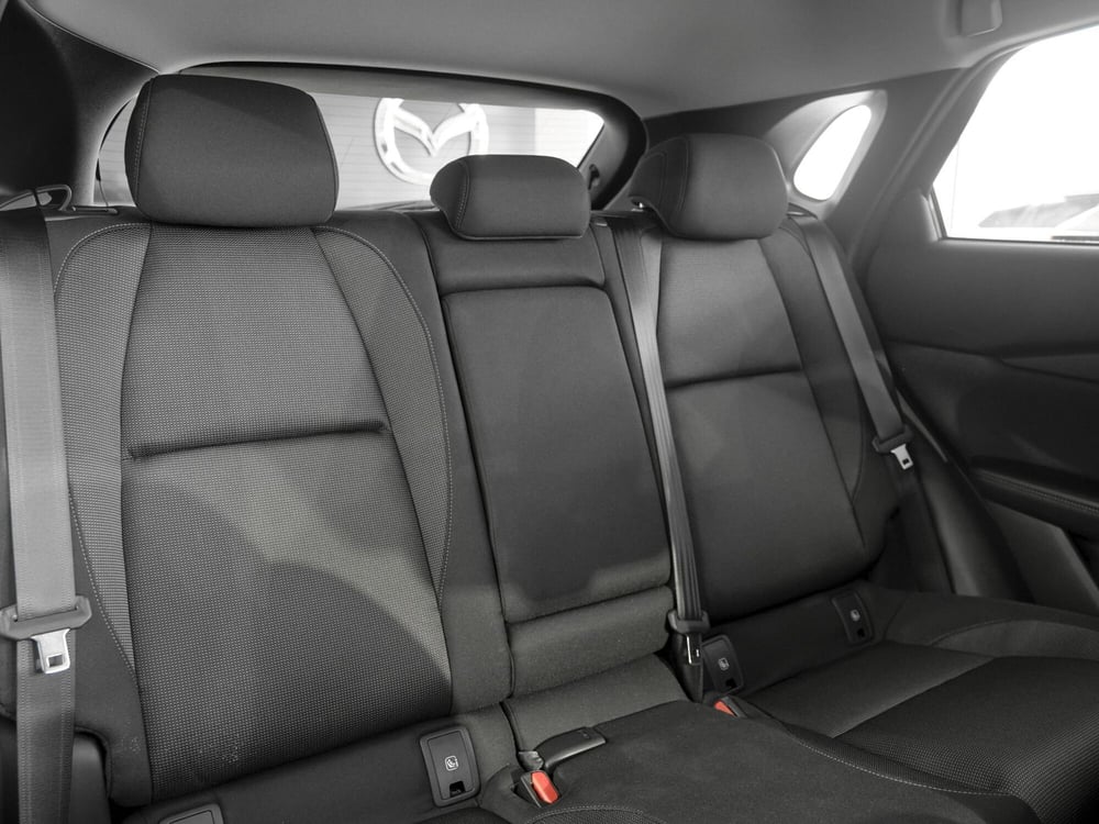 Mazda CX-30 nuova a Prato (15)