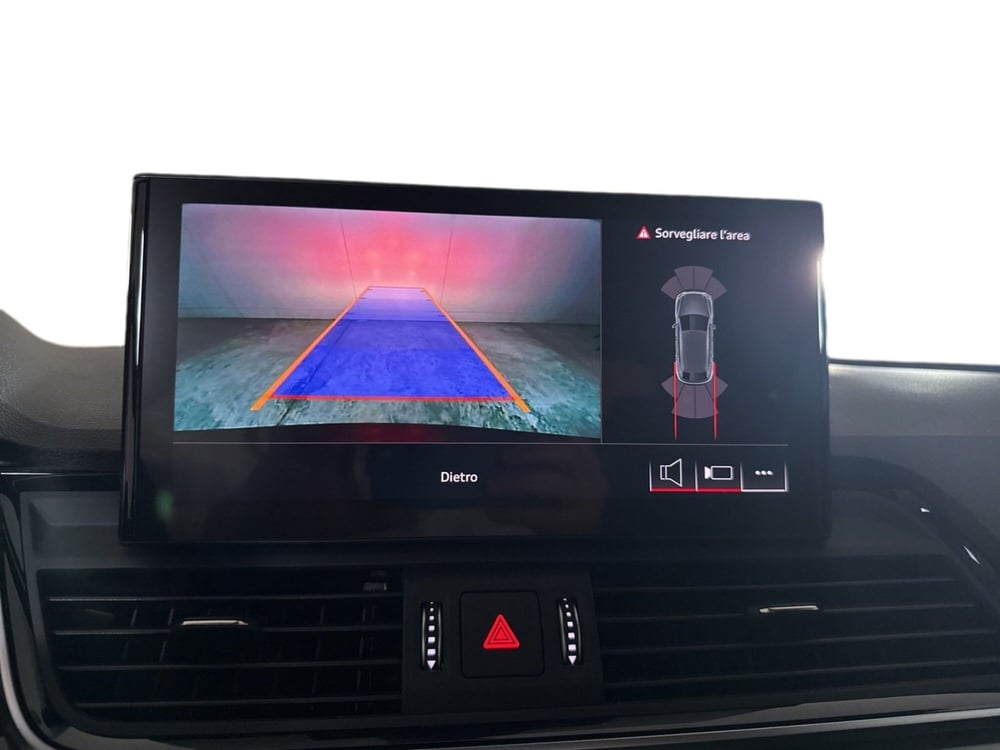 Audi Q5 Sportback usata a Caserta (14)