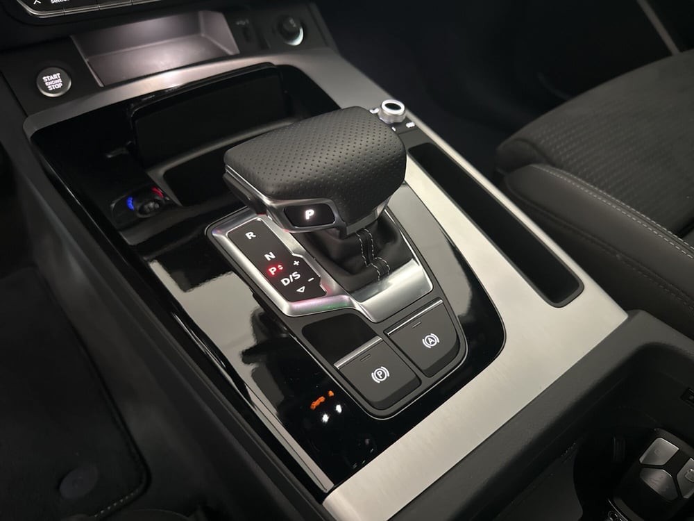 Audi Q5 Sportback usata a Caserta (17)