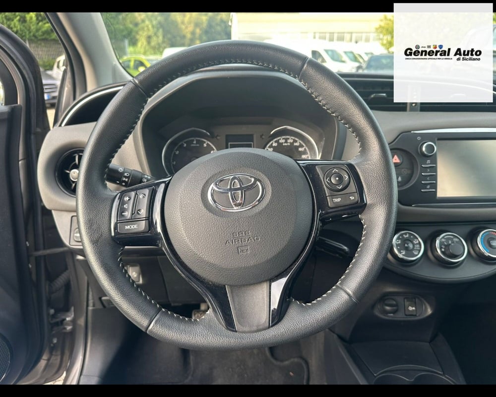 Toyota Yaris usata a Lucca (13)