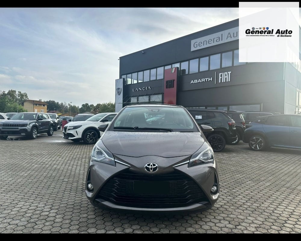 Toyota Yaris usata a Lucca (2)