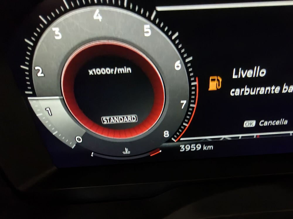 Nissan Juke usata a Vercelli (17)