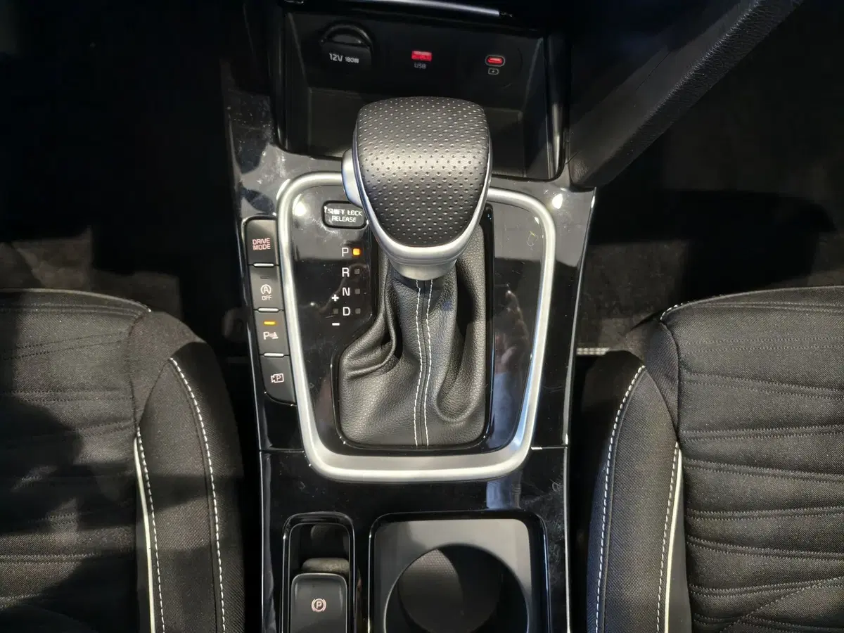 Kia XCeed usata a Vercelli (13)