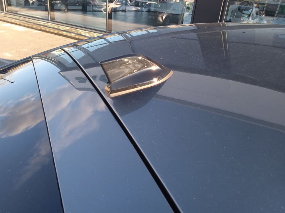 Renault Arkana nuova a Frosinone (8)