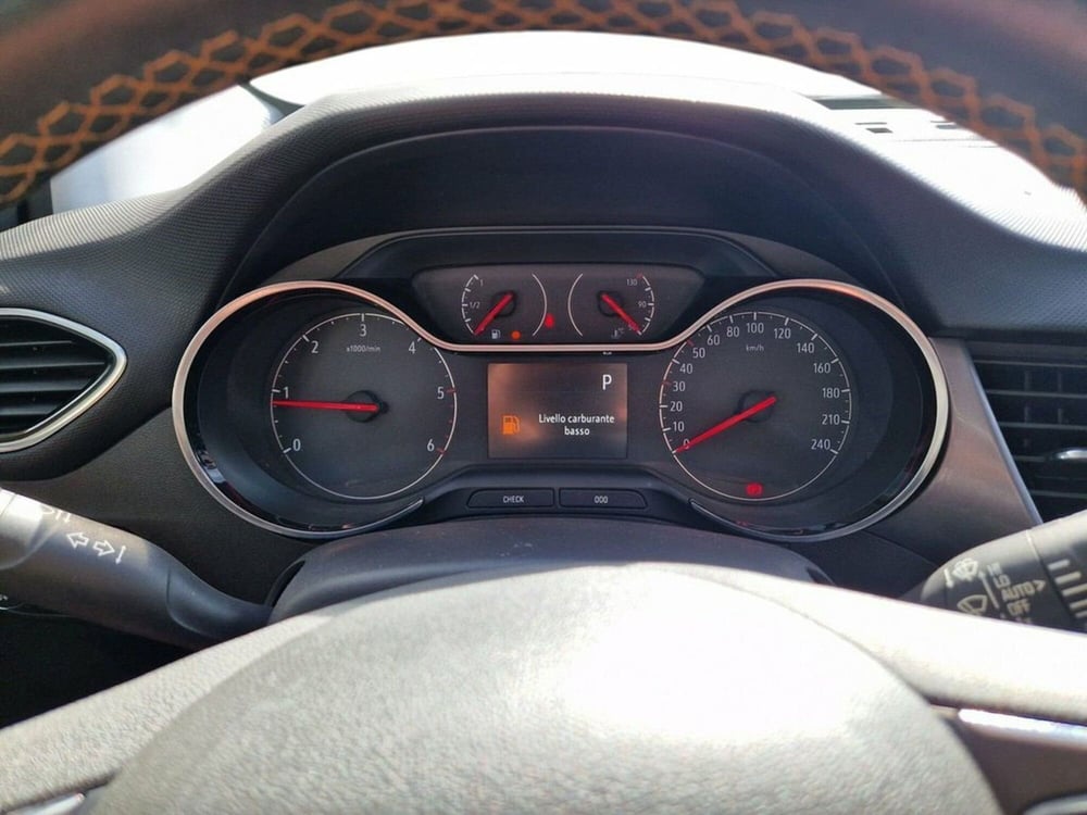 Opel Crossland X usata a Frosinone (12)