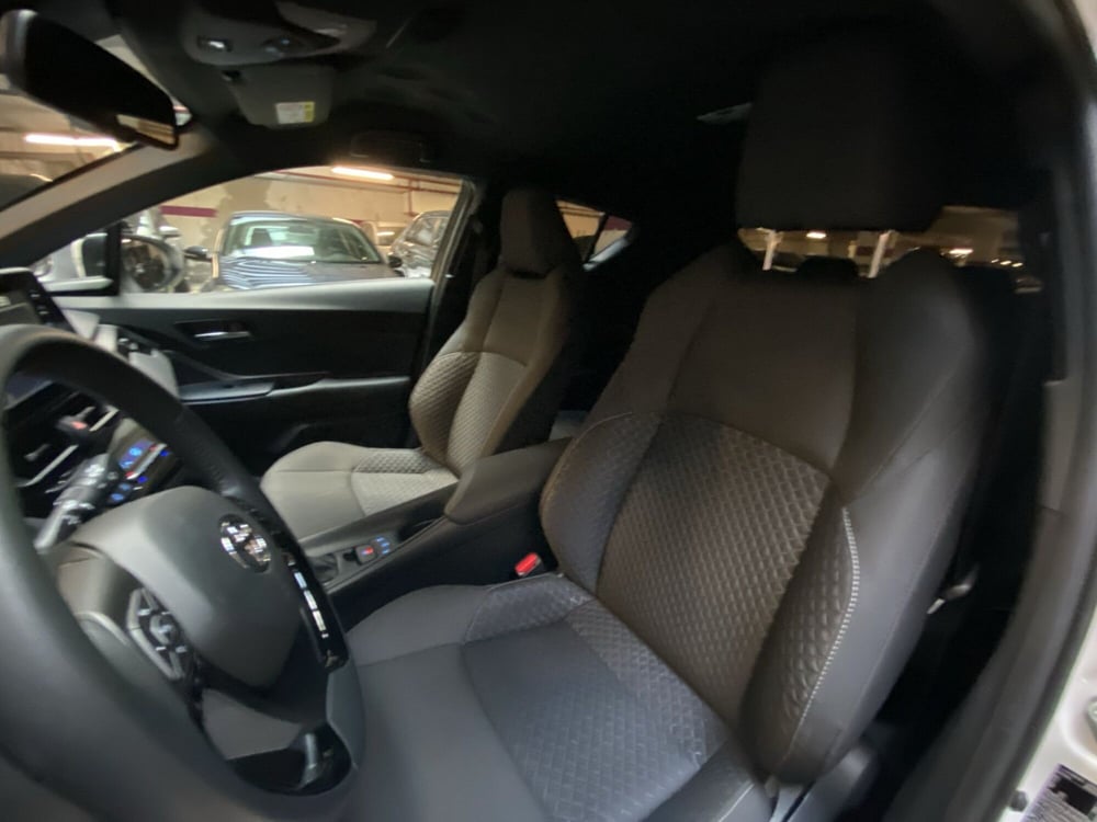 Toyota Toyota C-HR usata a Vicenza (12)