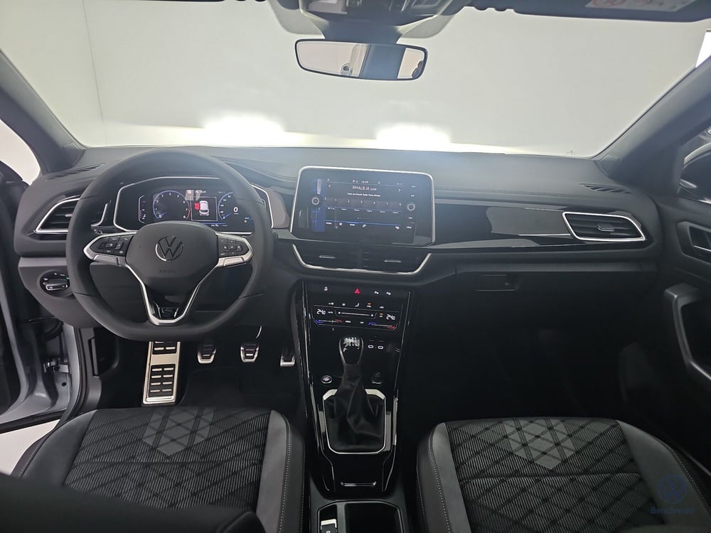 Volkswagen T-Roc nuova a Catanzaro (12)