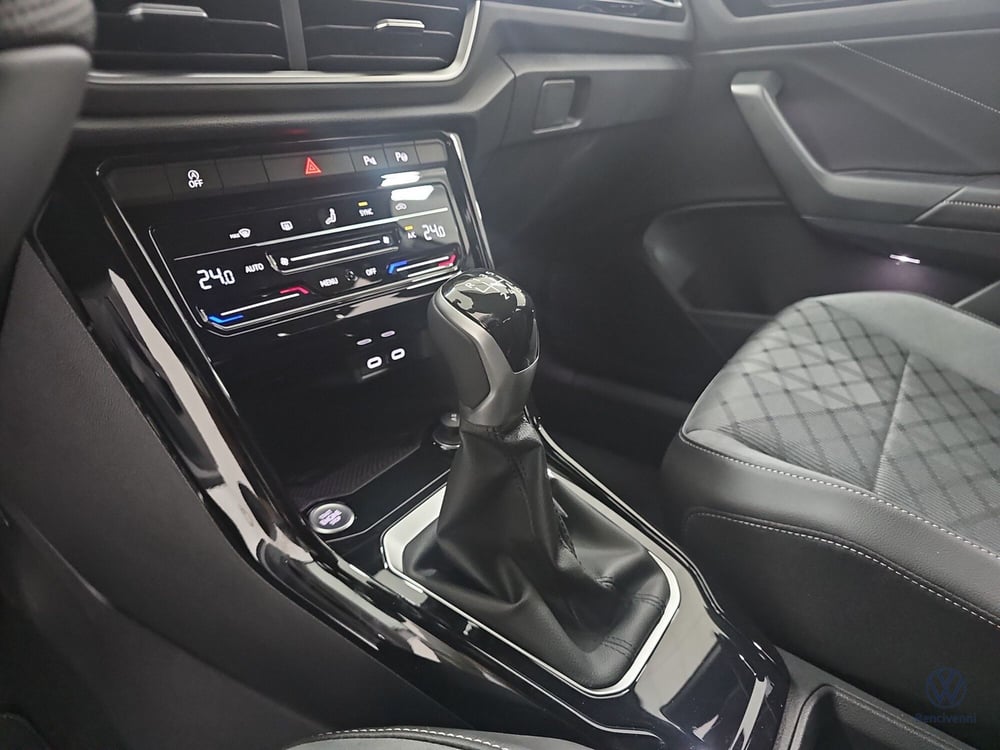Volkswagen T-Roc nuova a Catanzaro (14)