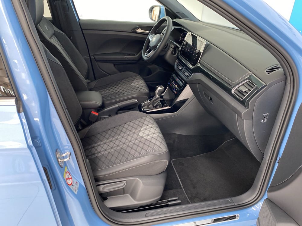 Volkswagen T-Cross nuova a Lodi (6)