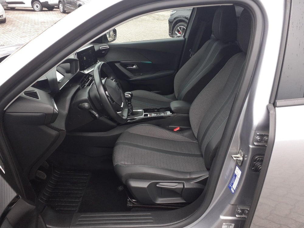 Peugeot 2008 usata a Parma (16)