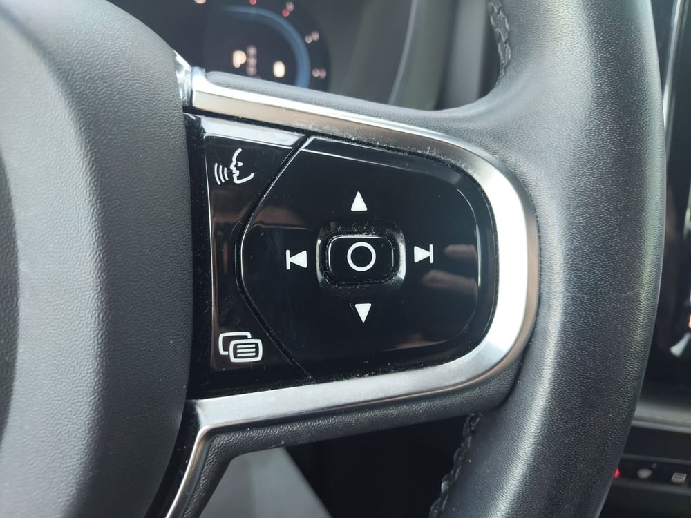 Volvo XC60 usata a Modena (13)