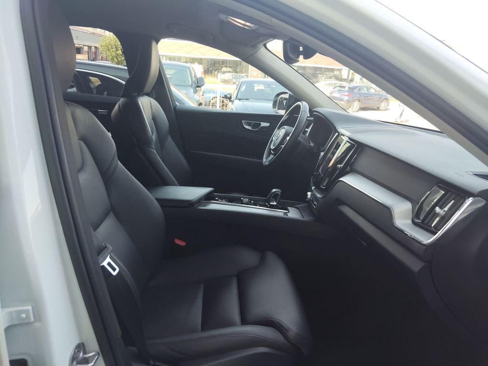 Volvo XC60 usata a Modena (18)