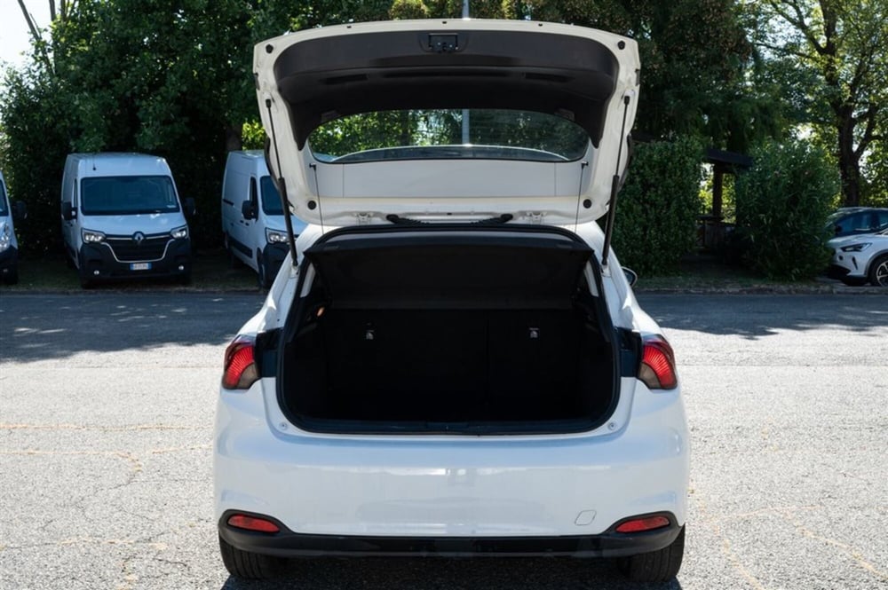 Fiat Tipo usata a Torino (7)